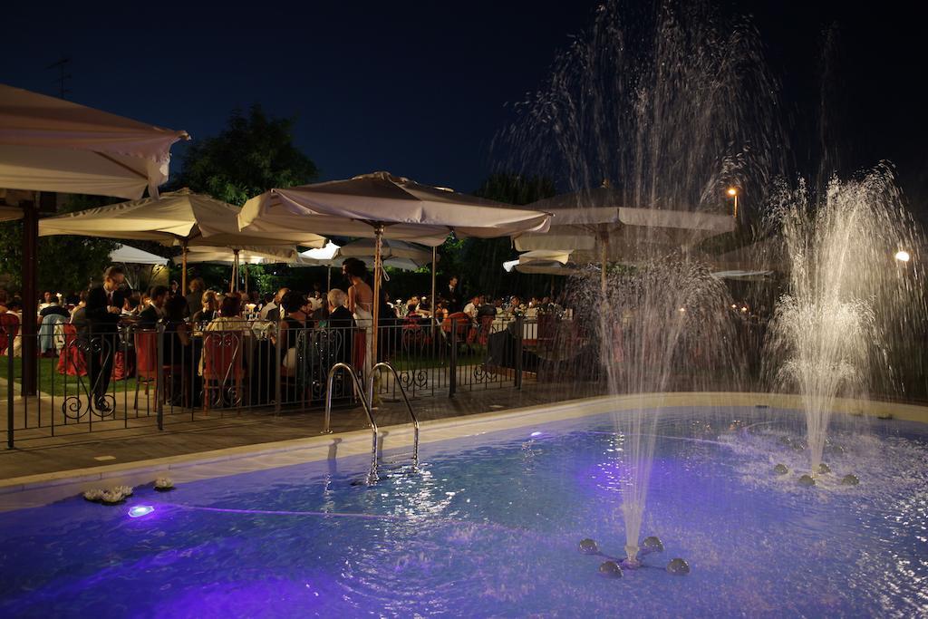 Hotel Ristorante Il Gambero Porto Sant'Elpidio Exterior photo